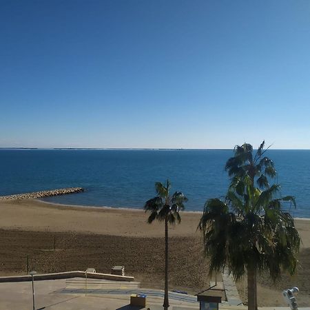 Apartamento Les Delícies - Ático en primera línea de mar Sant Carlos de la Ràpita Exterior foto